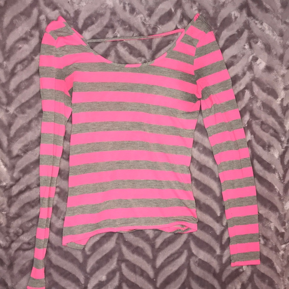 Grey and pink long sleeve shirt